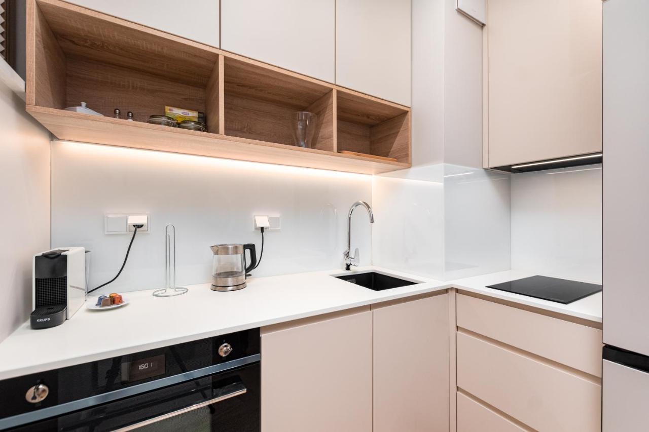 Apartament Solidarnosci By Your Freedom Warszawa Eksteriør billede